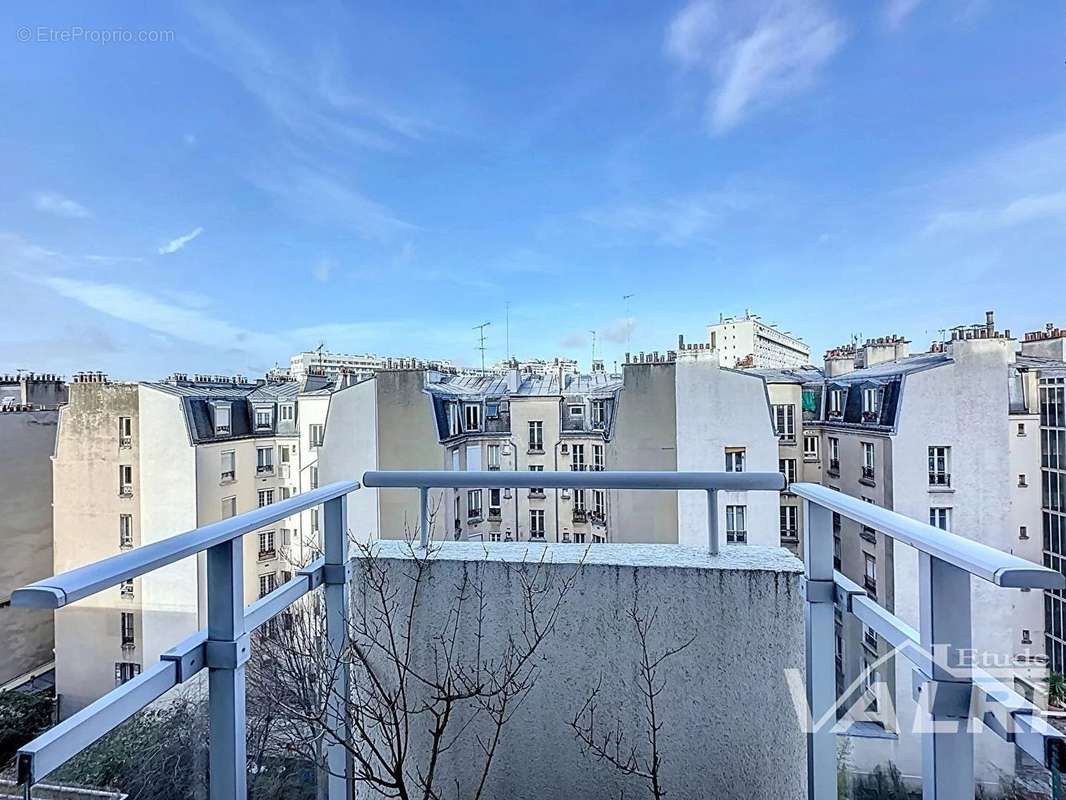 Appartement à PARIS-12E