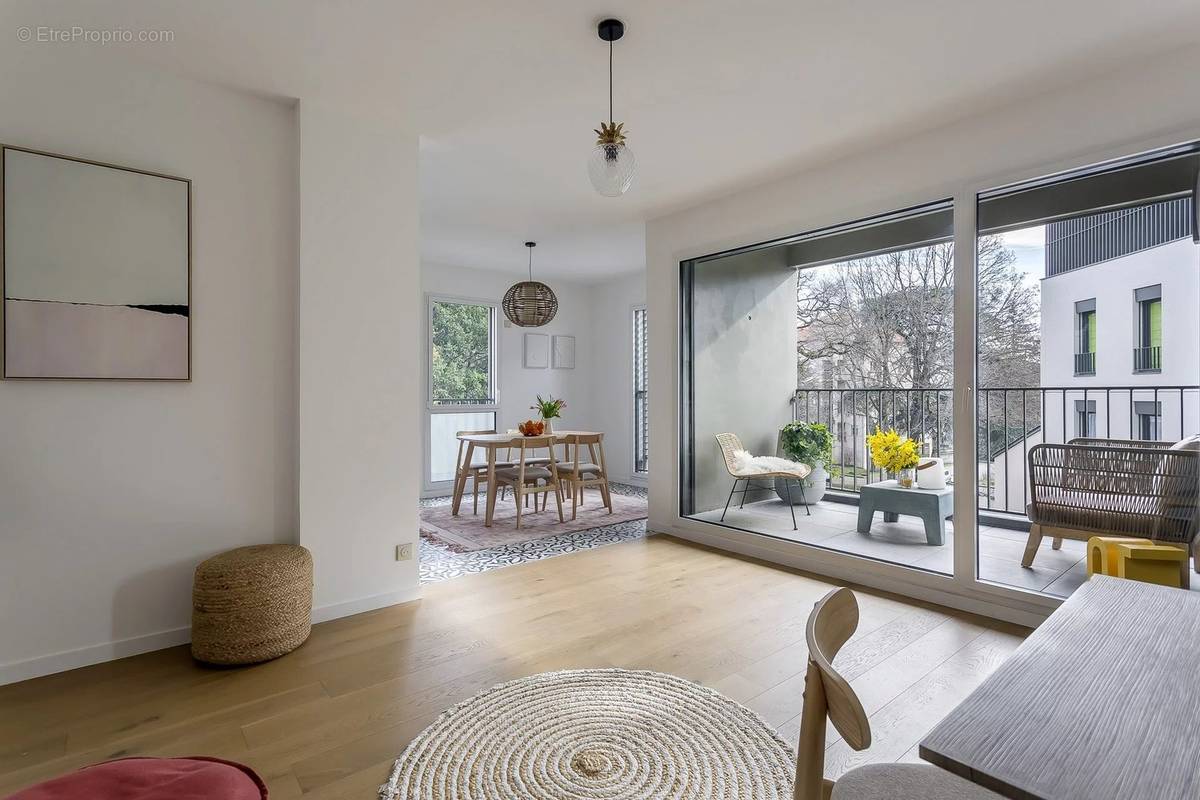 Appartement à LYON-1E