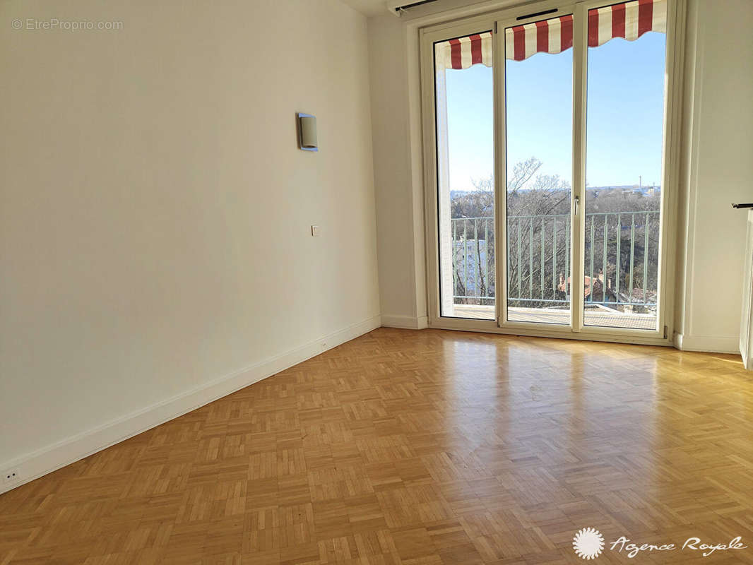 Appartement à SAINT-GERMAIN-EN-LAYE