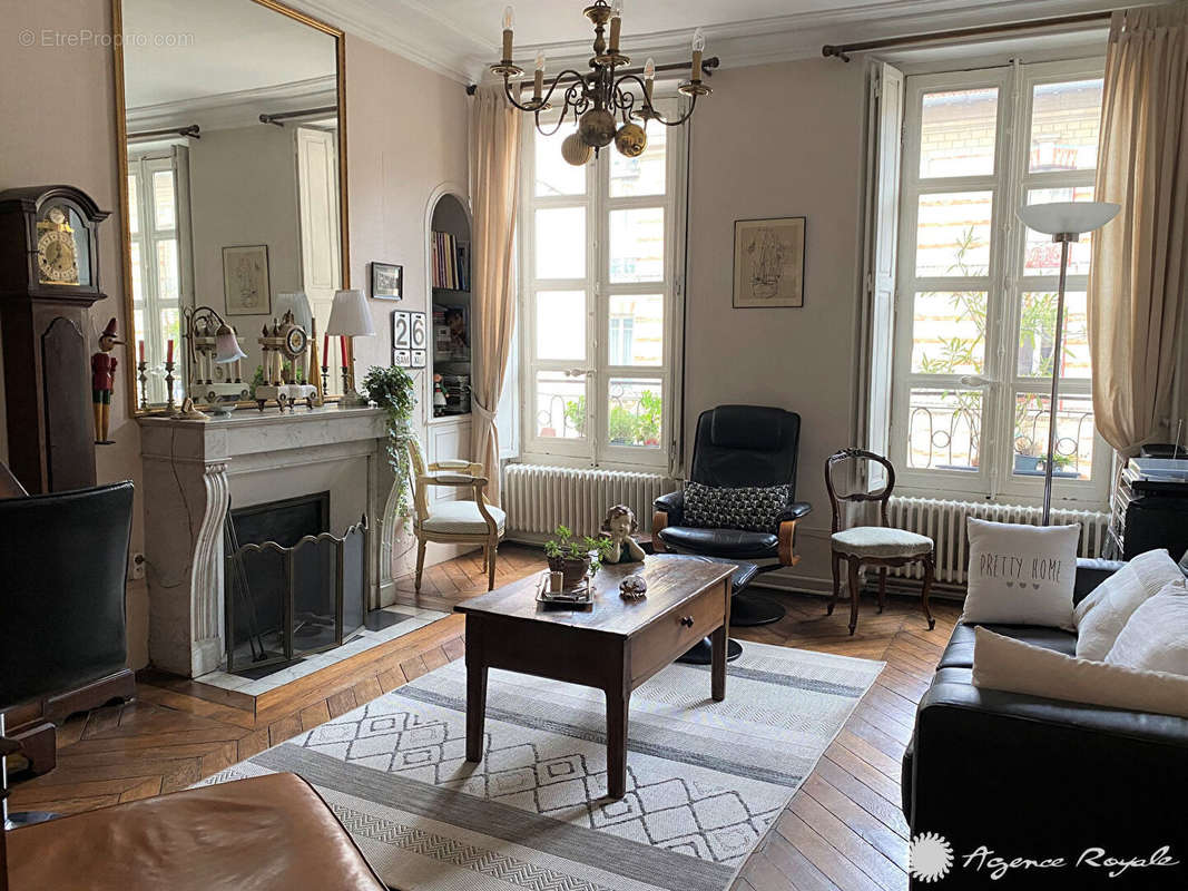 Appartement à SAINT-GERMAIN-EN-LAYE