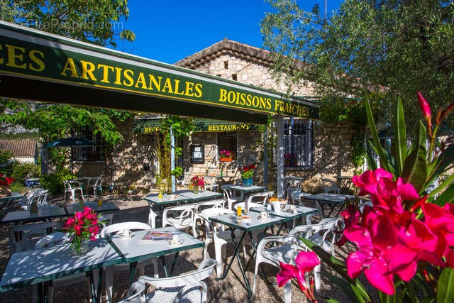 Commerce à SAINT-MARTIN-D&#039;ARDECHE