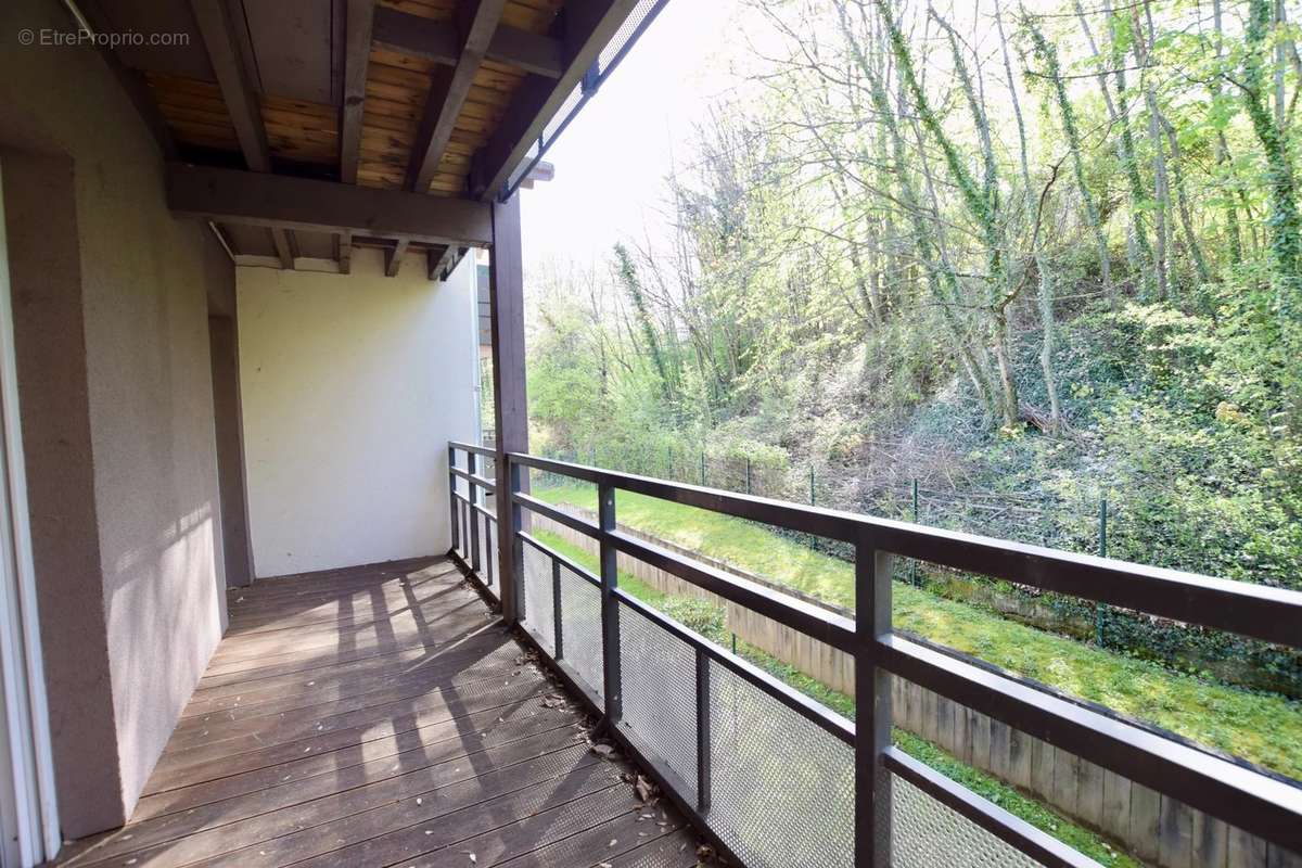 Appartement à EVIAN-LES-BAINS