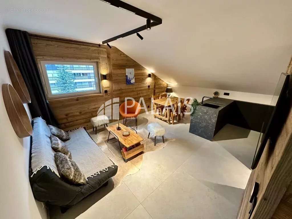 Appartement à SAINT-ETIENNE-DE-TINEE