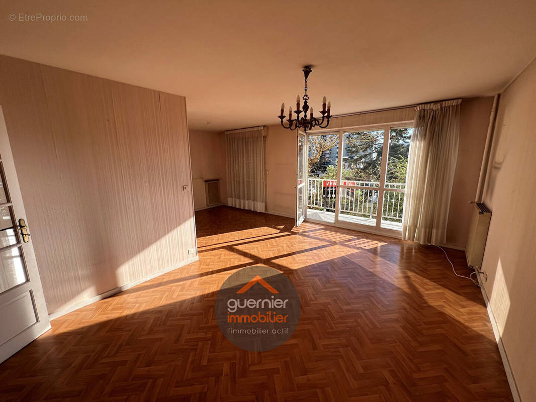 Appartement à SOTTEVILLE-LES-ROUEN