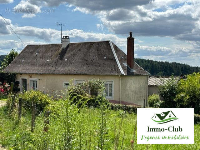 Maison à CHATEAU-CHINON(VILLE)