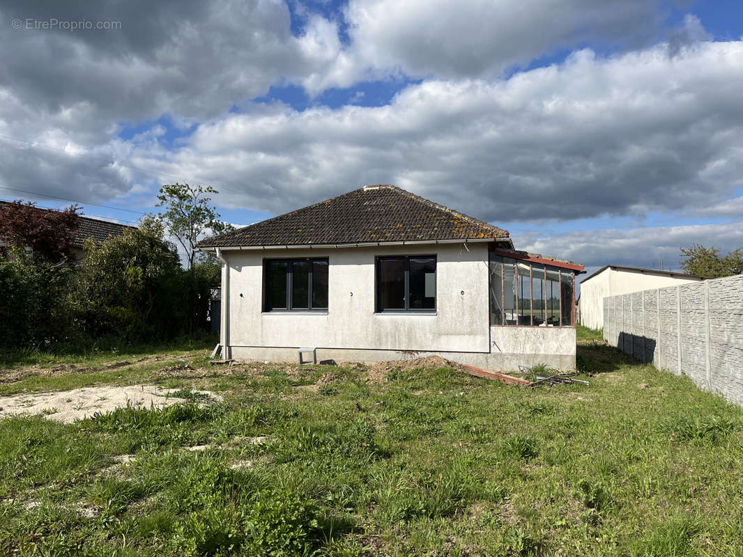 Maison à POILLY-LEZ-GIEN