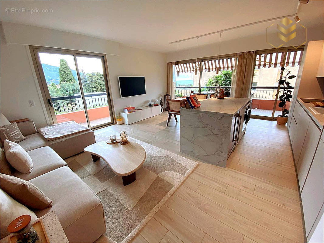 Appartement à ROQUEBRUNE-CAP-MARTIN