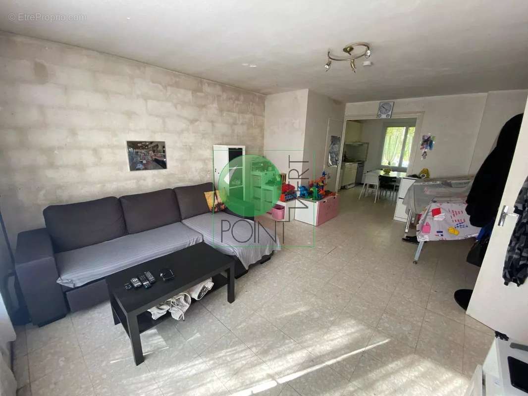 Appartement à BALLANCOURT-SUR-ESSONNE