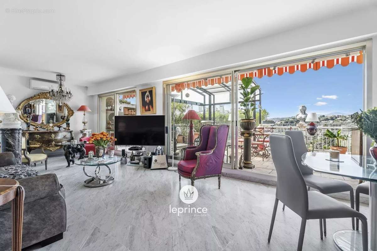 Appartement à NICE