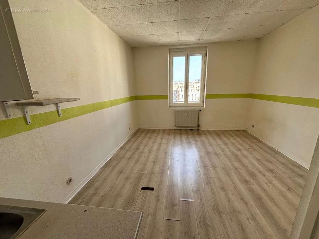 Appartement à SAINT-ETIENNE