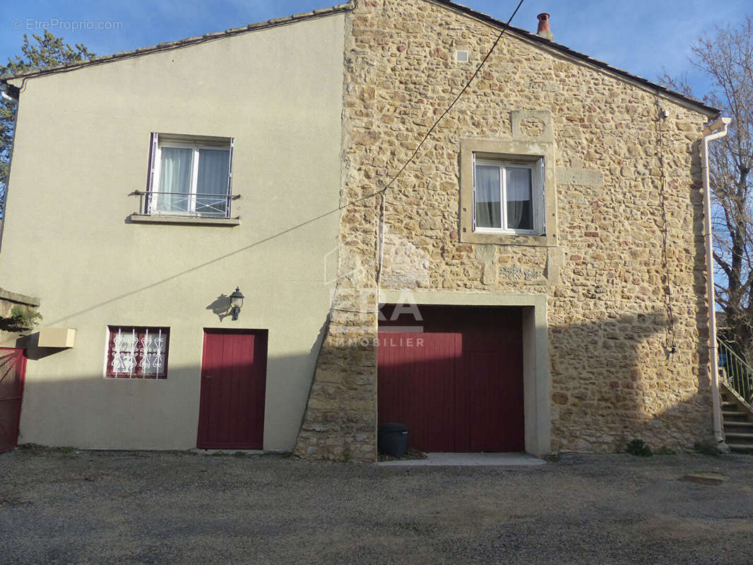 Maison à SABRAN