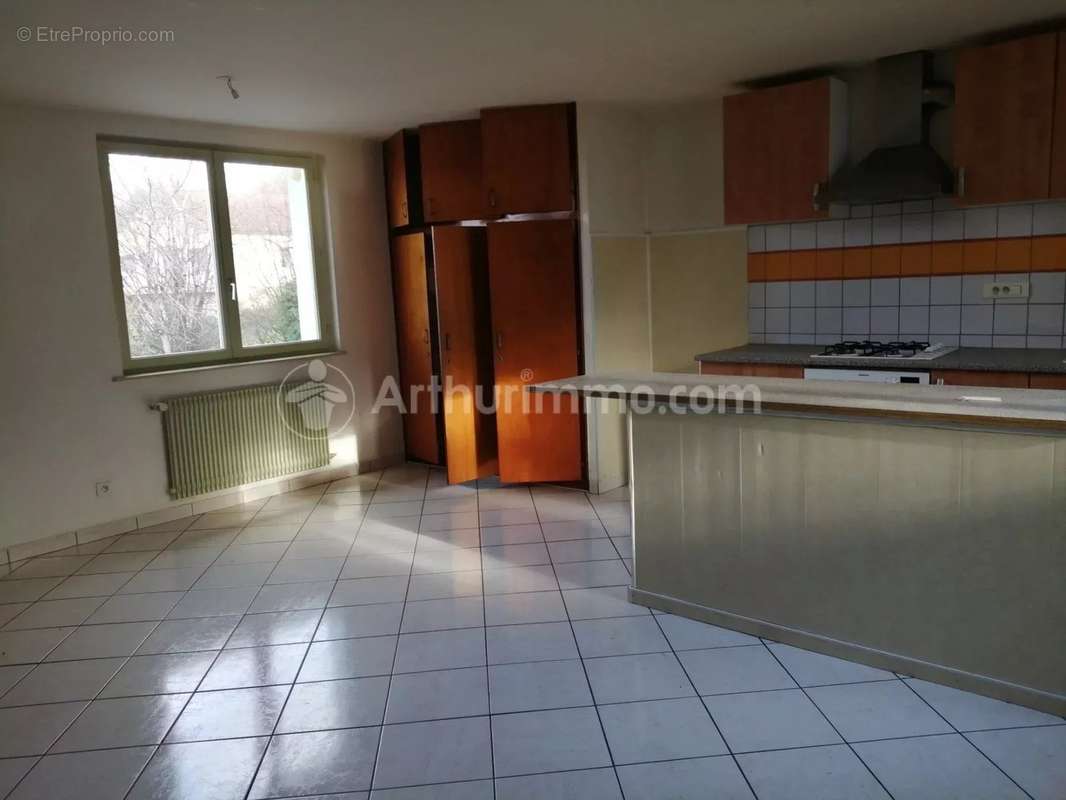 Appartement à ABBEVILLERS