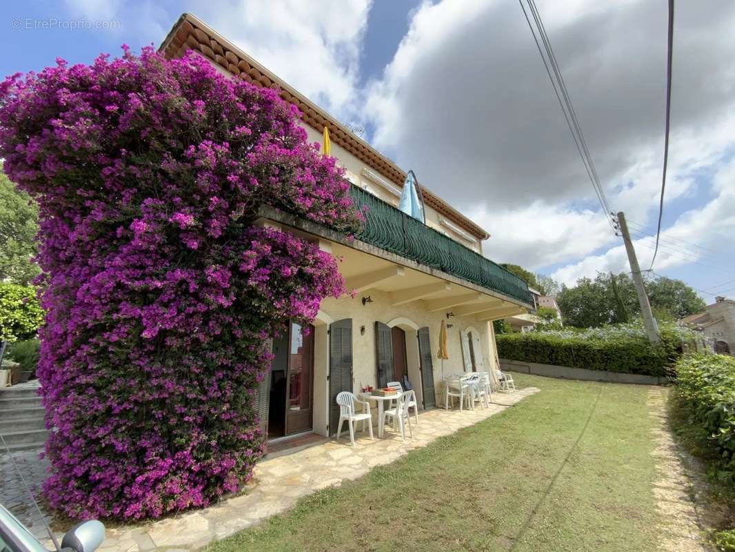 Maison à CAGNES-SUR-MER