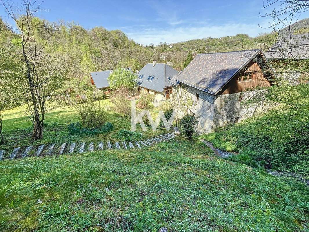 Maison à ALBY-SUR-CHERAN