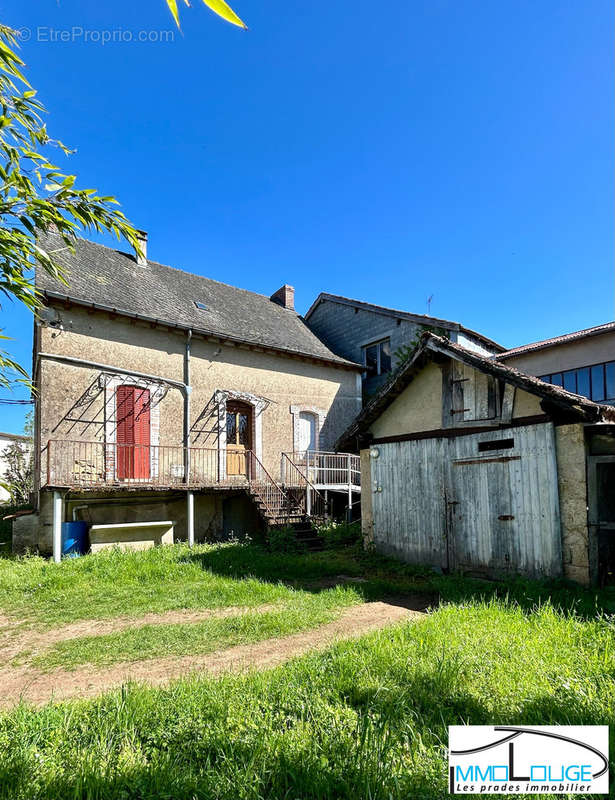 Maison à MONTBAZENS