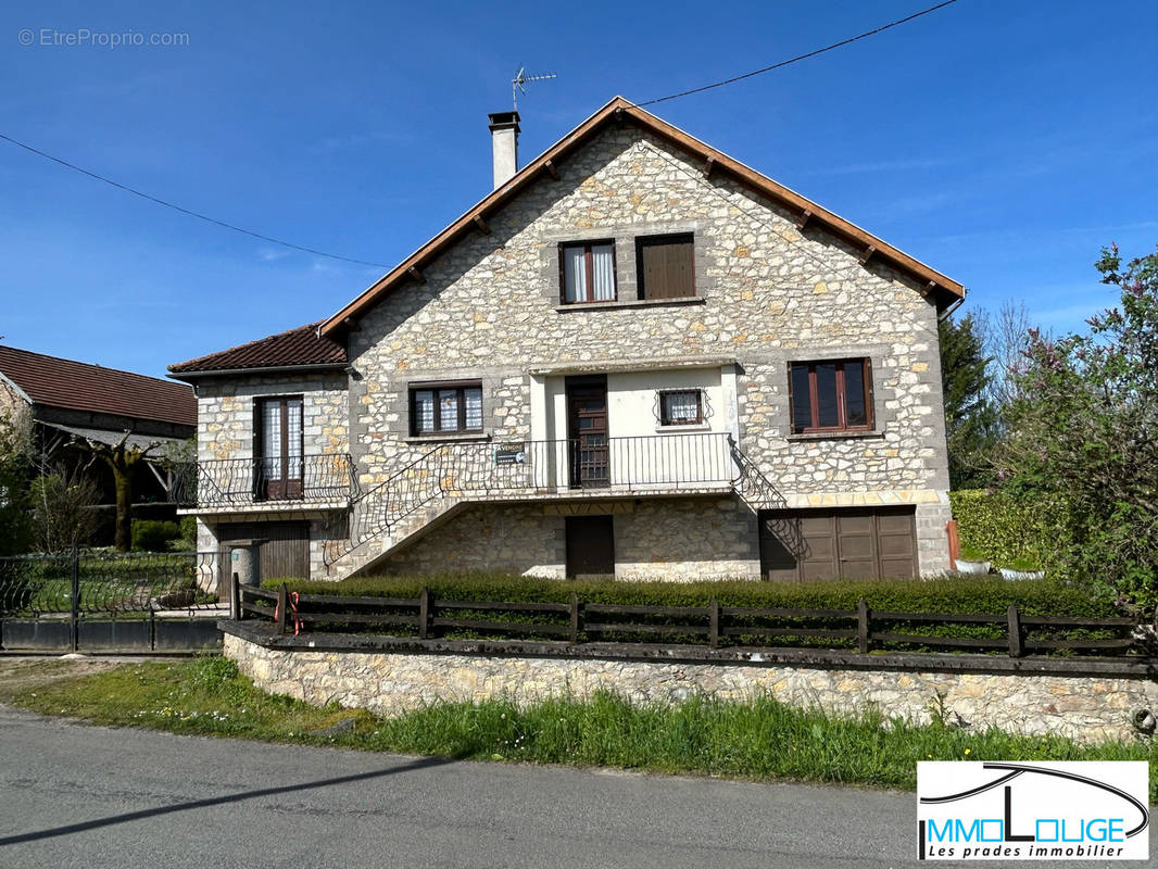 Maison à LANUEJOULS