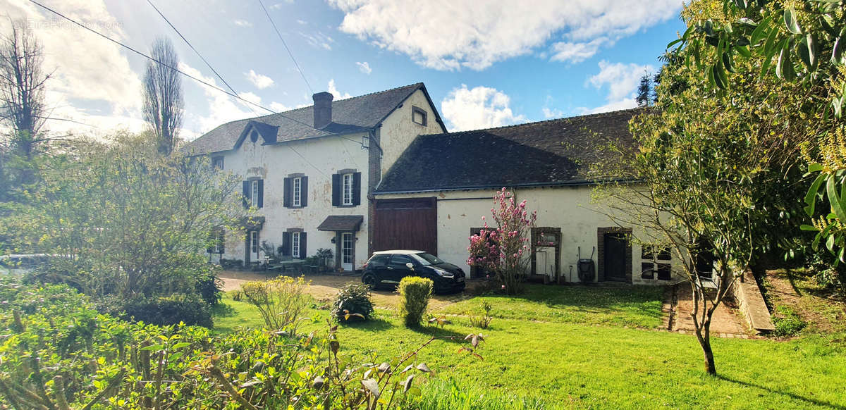 Maison à LANDELLES