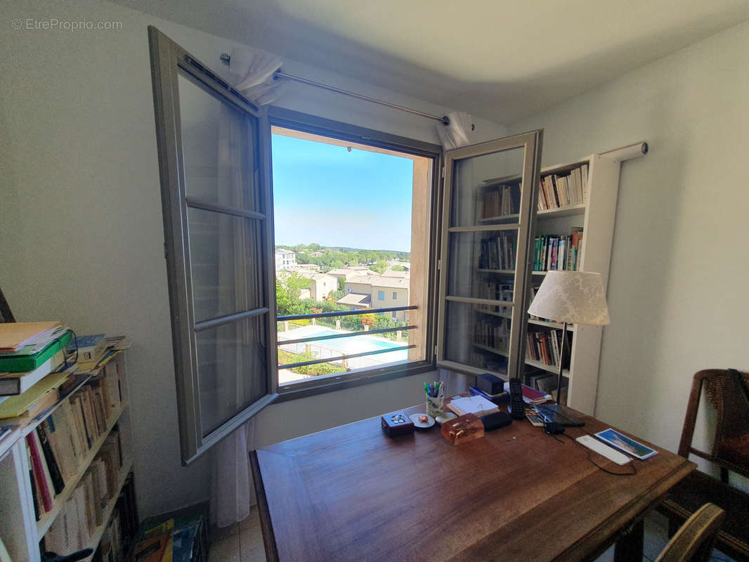 Appartement à UZES