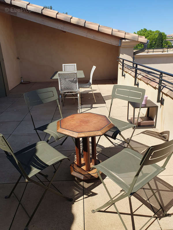 Appartement à UZES