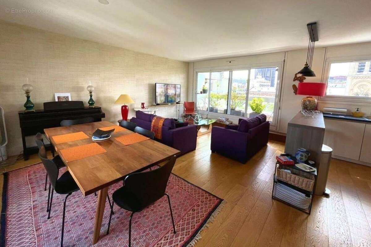 Appartement à PARIS-6E