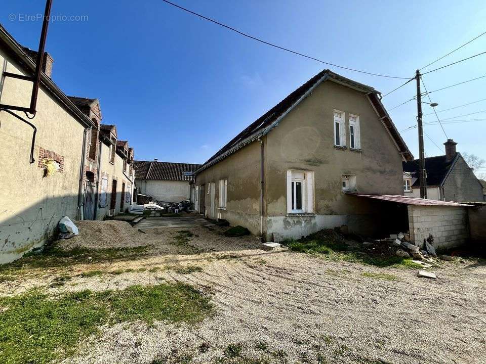 Appartement à LONGUEVILLE