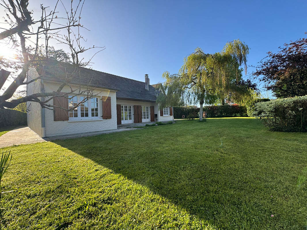 Maison à MONTFORT-L&#039;AMAURY