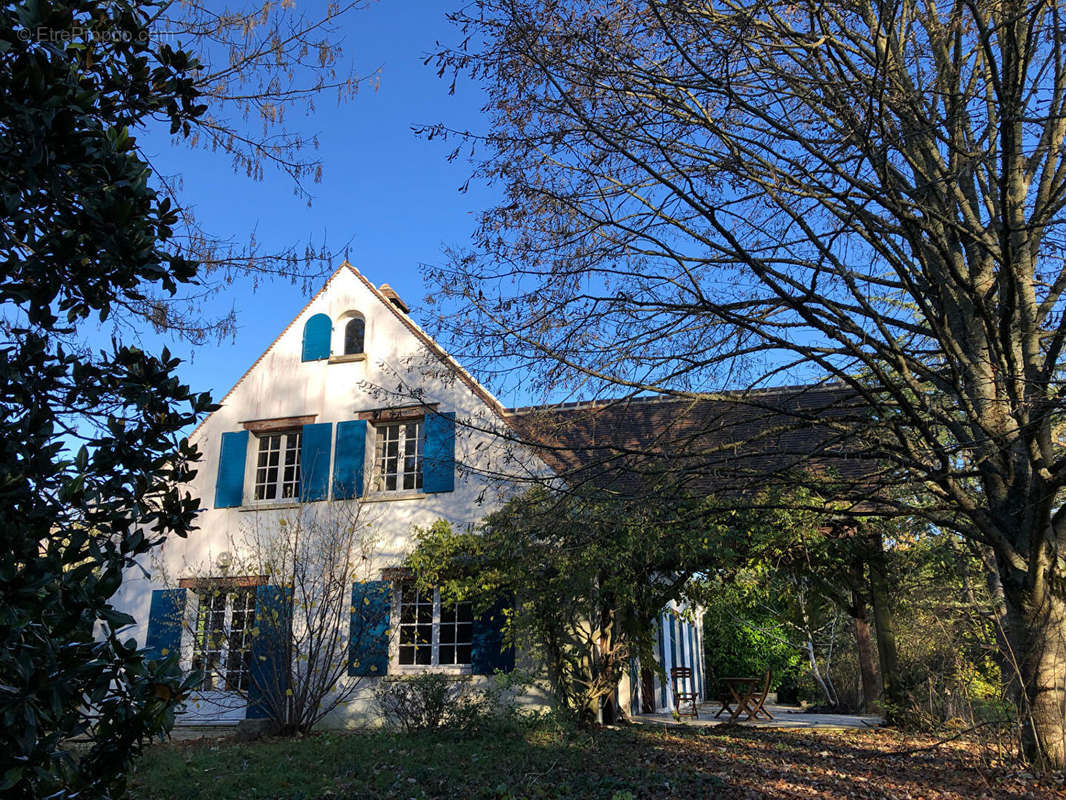 Maison à LES LOGES-EN-JOSAS