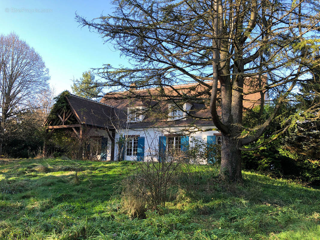 Maison à LES LOGES-EN-JOSAS