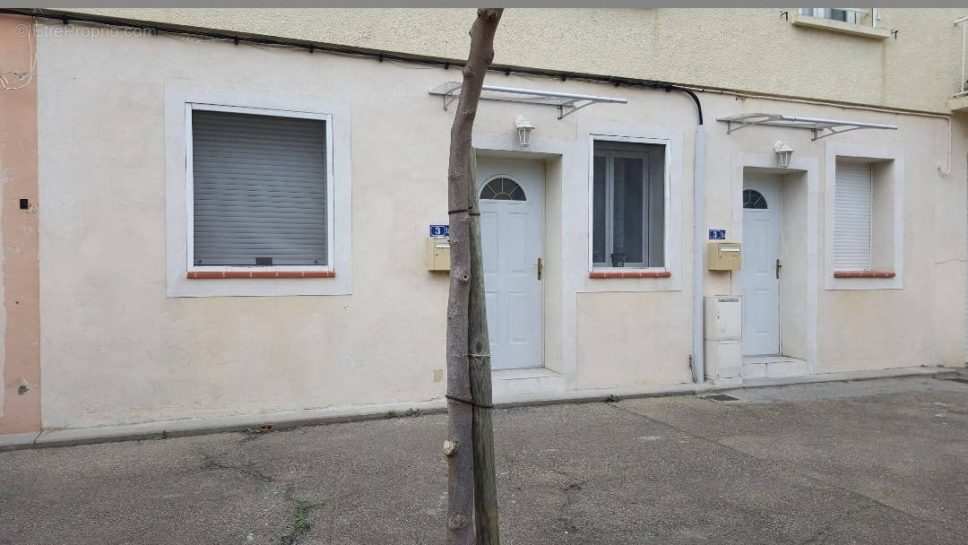 Appartement à RODILHAN