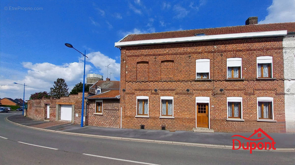 Maison à THIANT