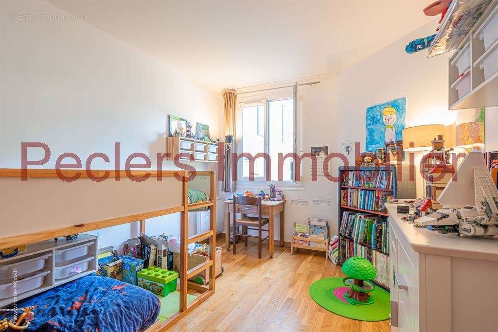 Appartement à RUEIL-MALMAISON