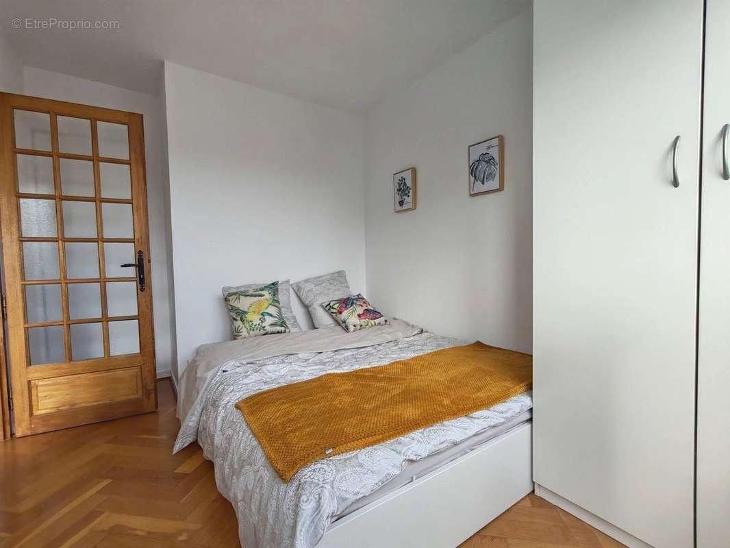 Appartement à COLOMBES