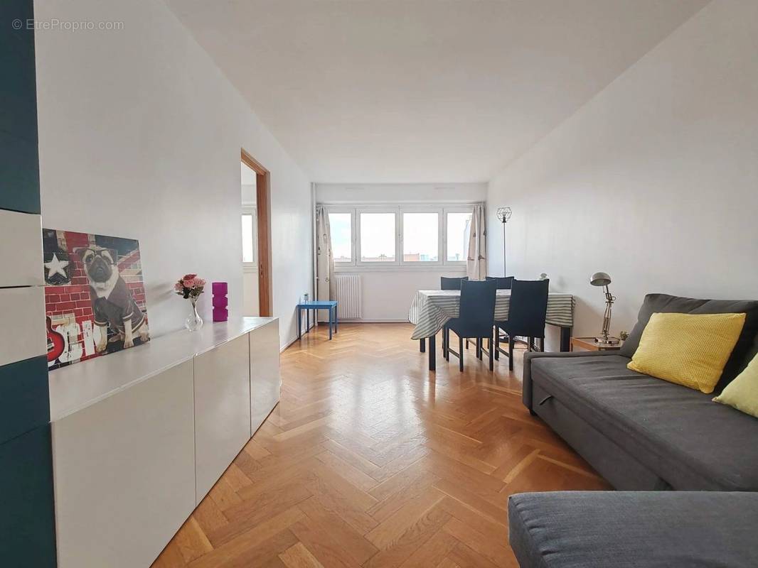 Appartement à COLOMBES