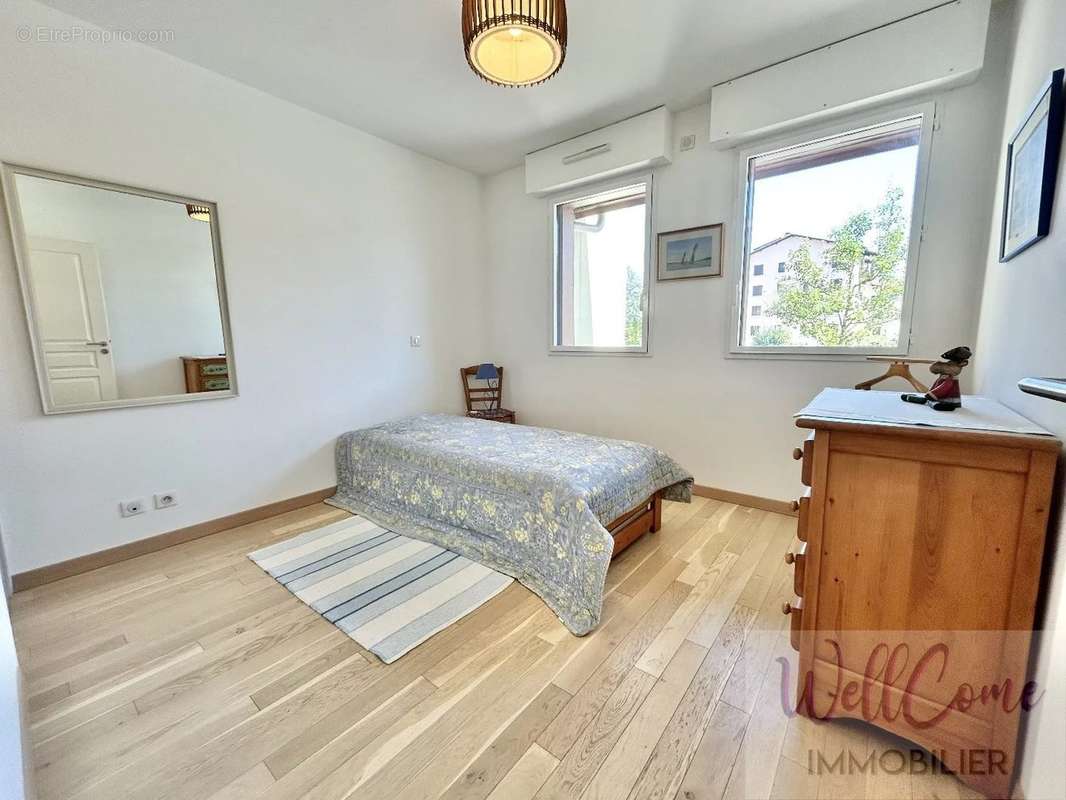 Appartement à AIX-LES-BAINS