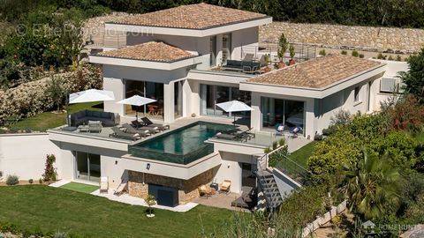 Maison à TOURRETTES-SUR-LOUP