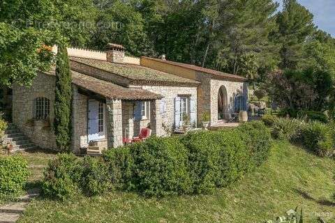 Maison à FAYENCE