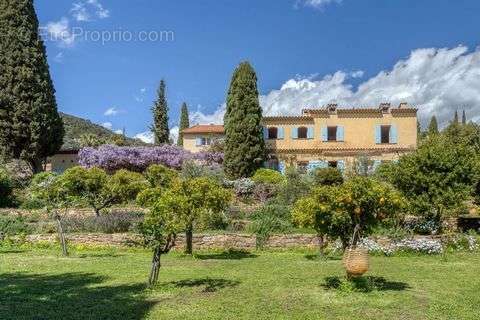 Maison à LE LAVANDOU