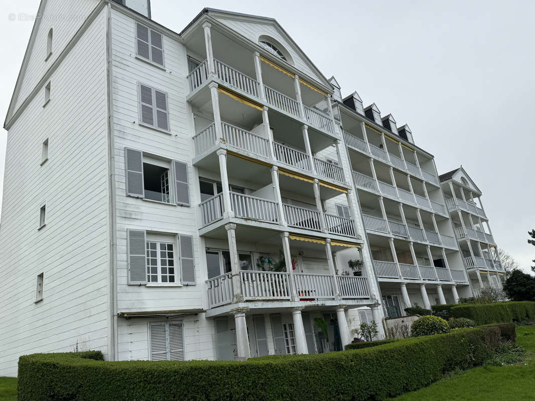 Appartement à TROUVILLE-SUR-MER