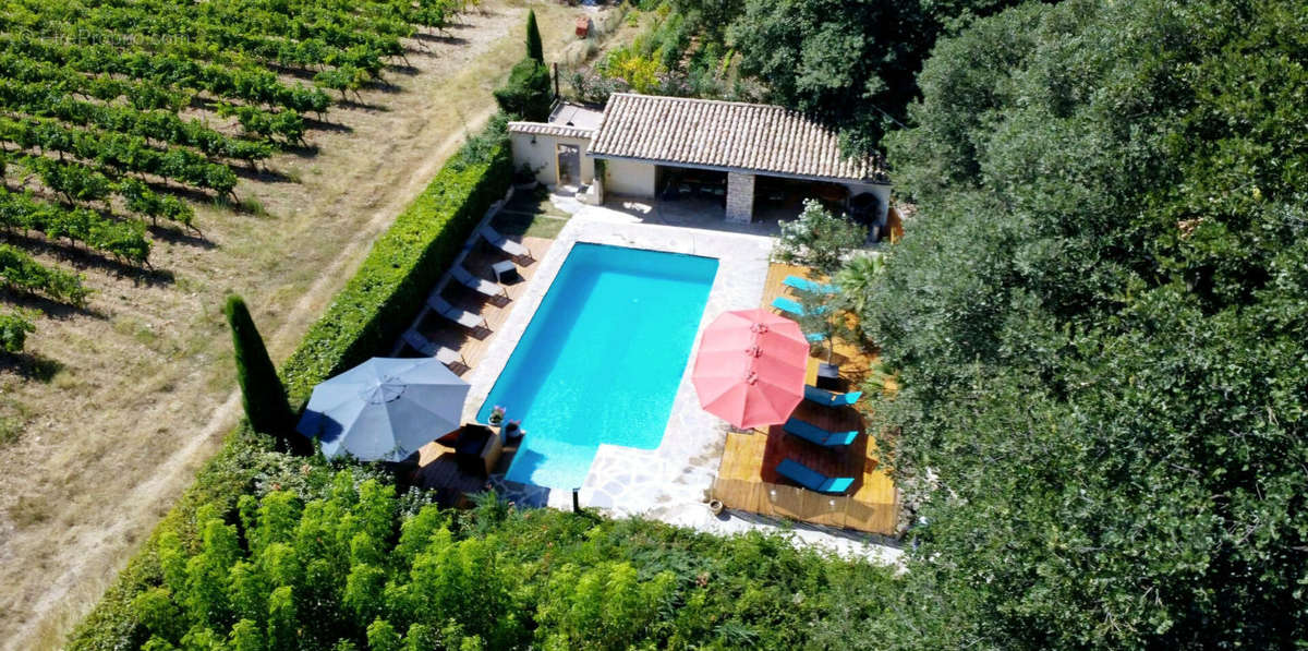 Maison à VAISON-LA-ROMAINE