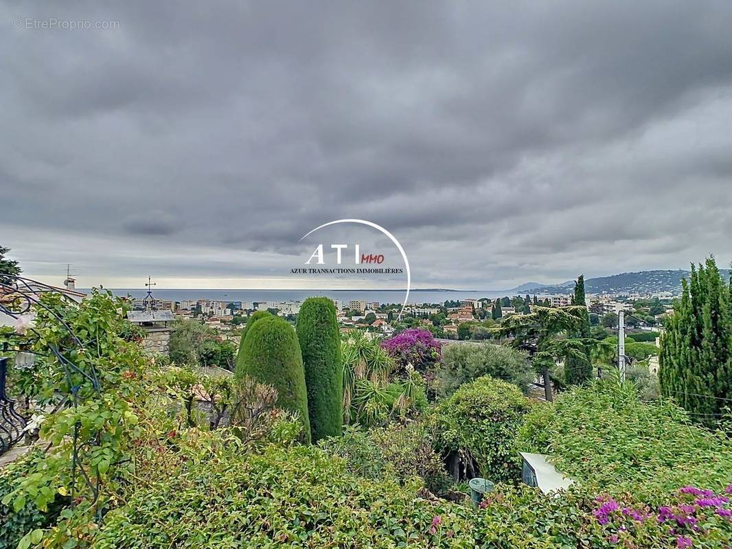 Maison à ANTIBES