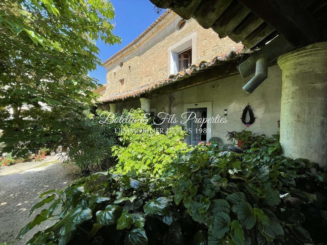 Maison à UZES