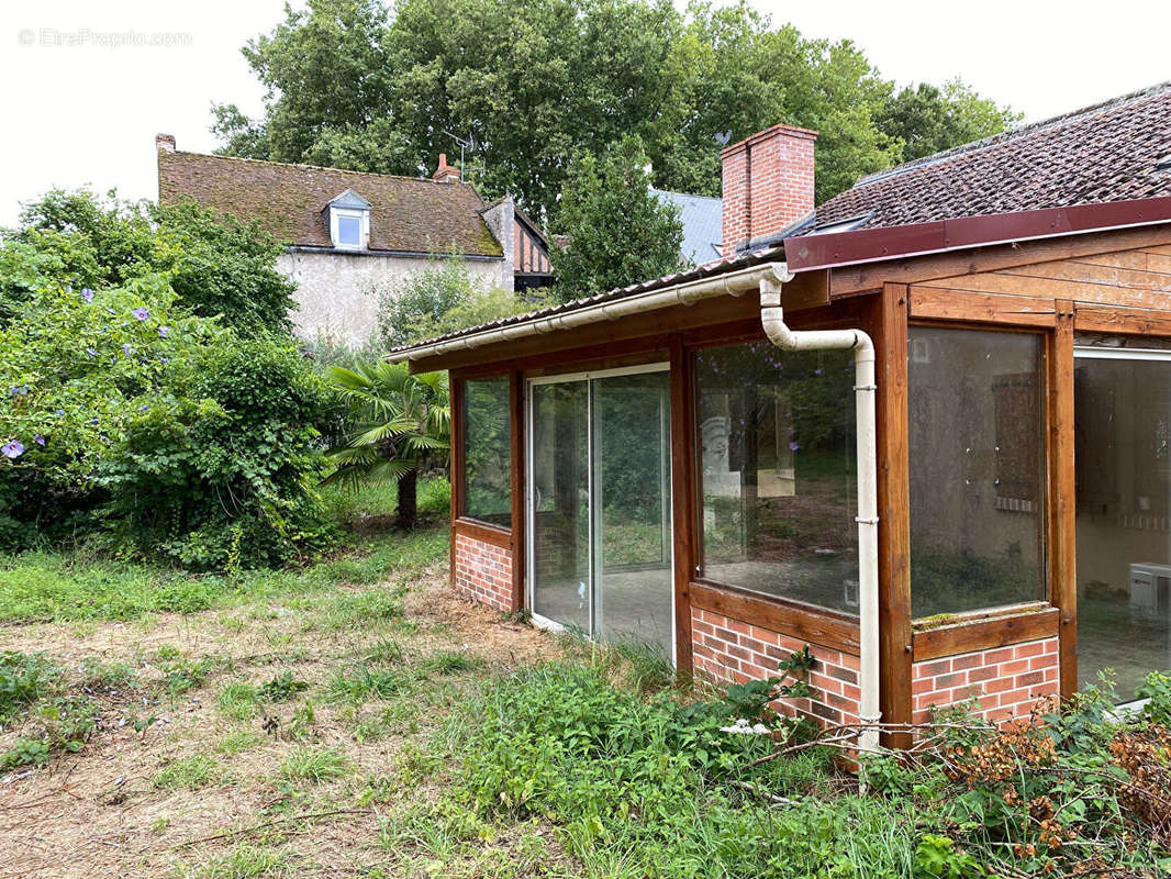 Maison à SAINT-PRYVE-SAINT-MESMIN