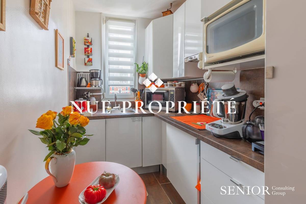 Appartement à PARIS-19E