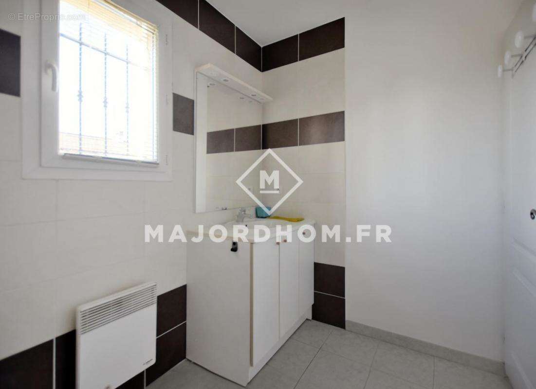 Appartement à MARSEILLE-13E