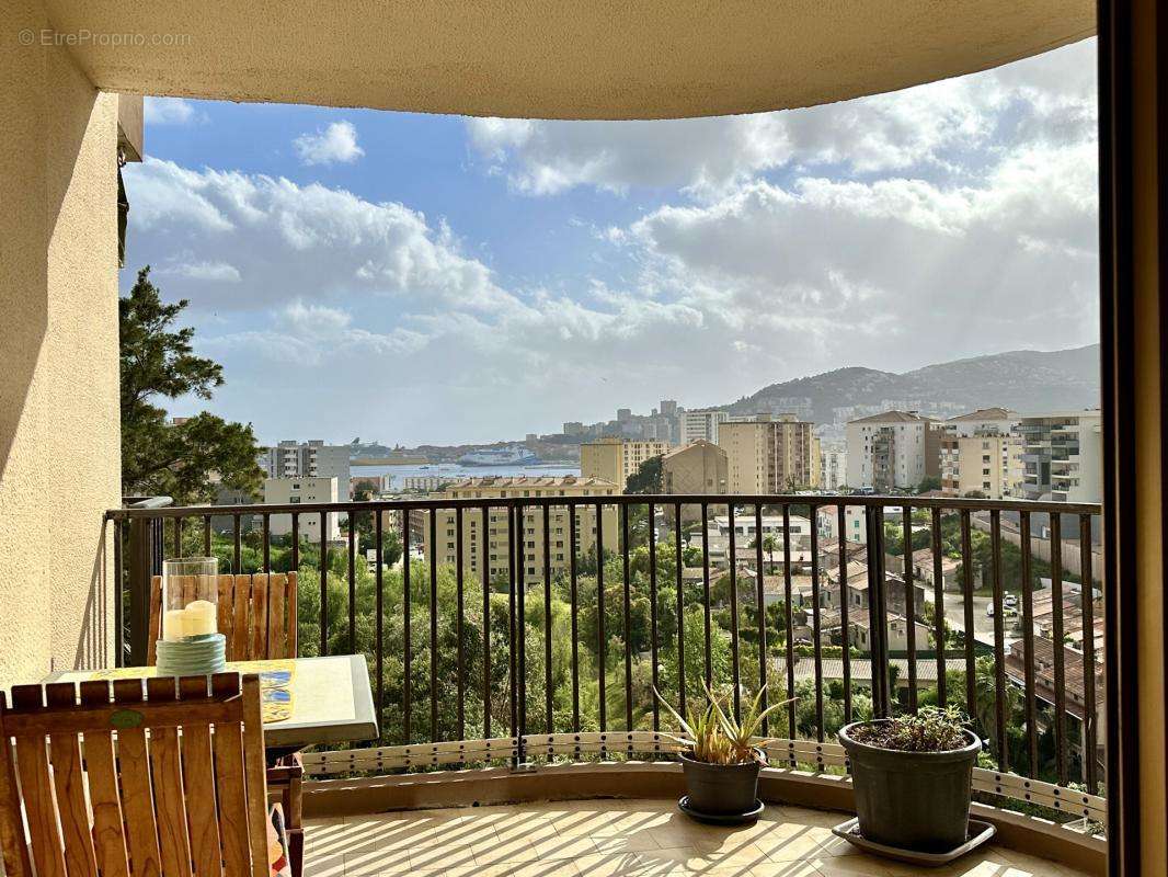 Appartement à AJACCIO