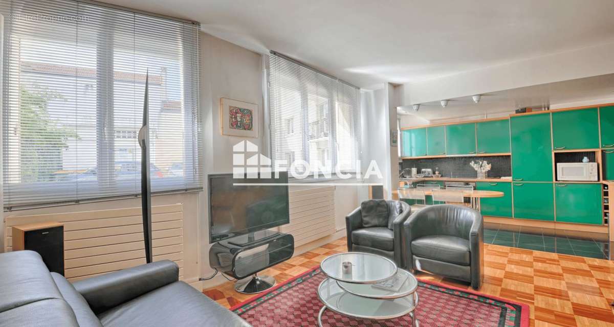 Appartement à MONTROUGE