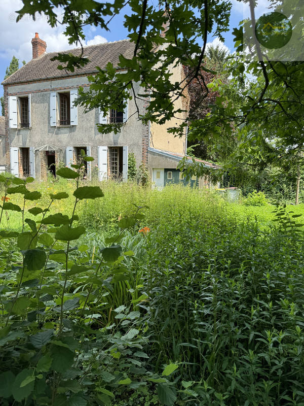 Maison à VILLEBOUGIS