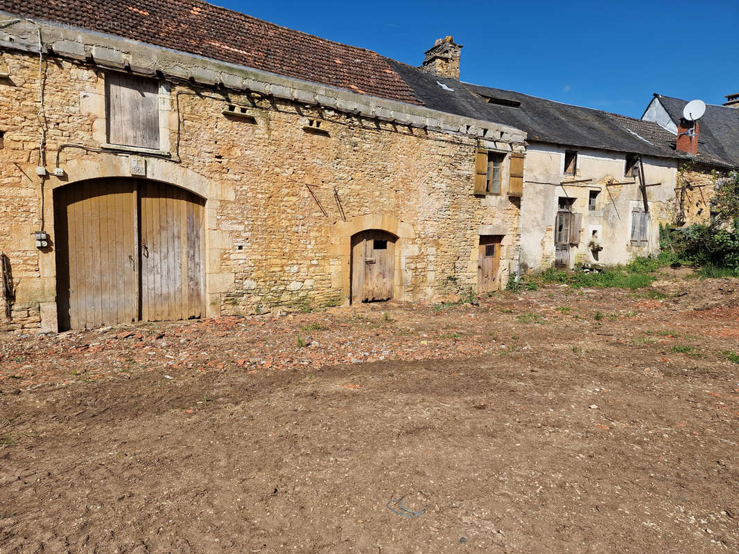 Maison à NADAILLAC