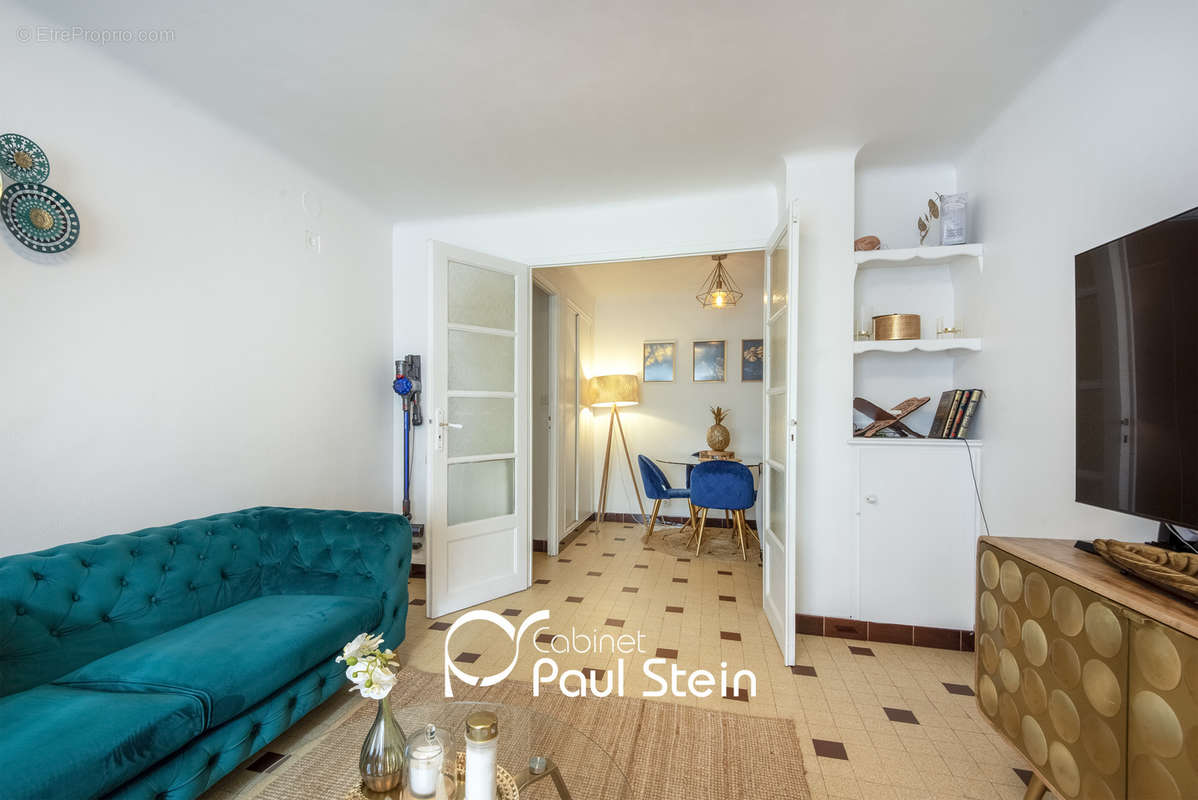 Appartement à MARSEILLE-2E