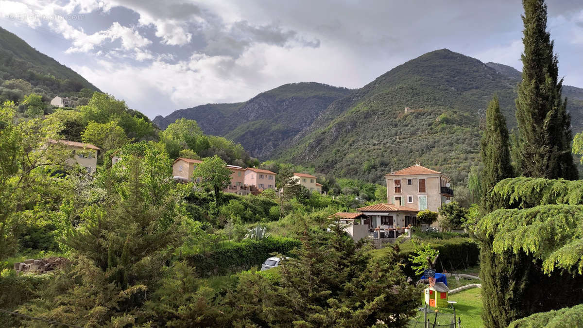 Appartement à BREIL-SUR-ROYA